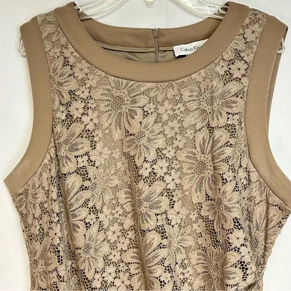 Calvin Klein Sleeveless Sheath Dress Size 14 Ruched Stretch Floral Lace Taupe - Picture 3 of 14